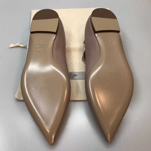 NIB Authentic Valentino Garavani Rockstud Ankle Strap Pebbled Leather Flat - Picture 6 of 7